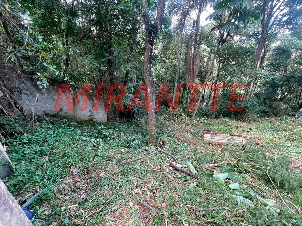 Terreno de 0m² em PARQUE PETROPOLIS