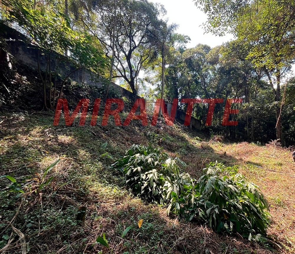 Terreno de 0m² em PARQUE PETROPOLIS