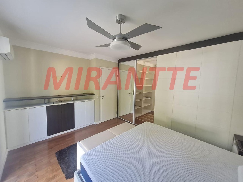 Cond. fechado de 237m² com 3 quartos em Jardim Leonor Mendes De Barros