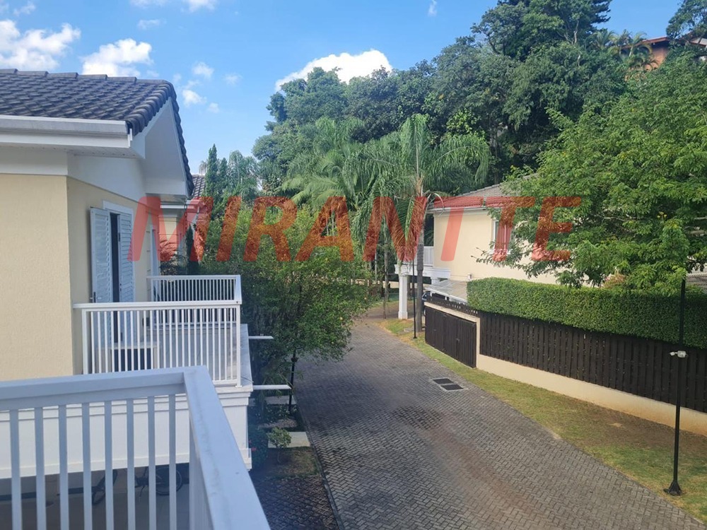 Cond. fechado de 237m² com 3 quartos em Jardim Leonor Mendes De Barros