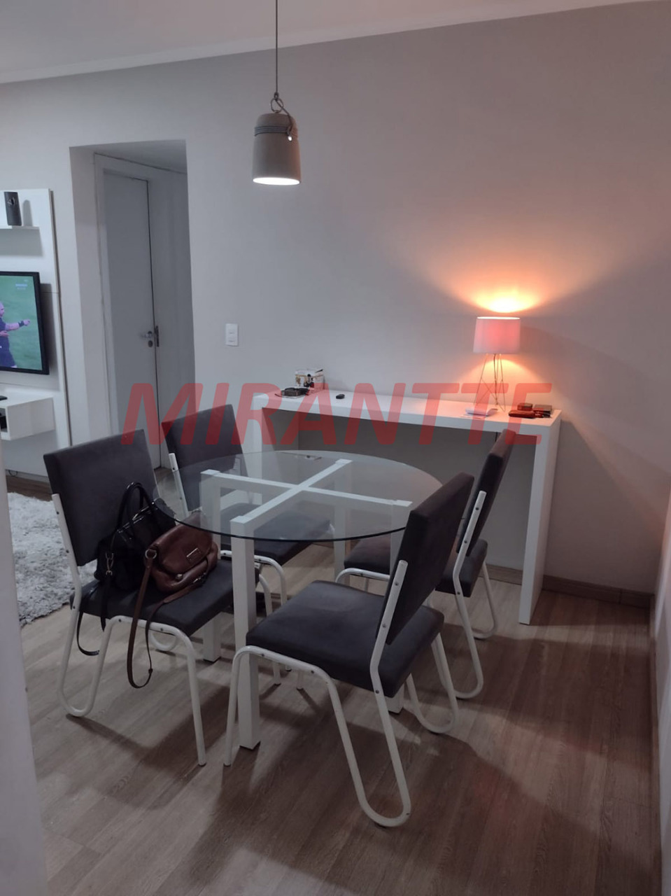 Apartamento de 51m² com 2 quartos em Parque Sao Domingos