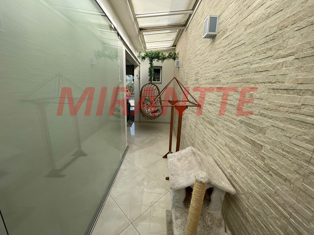 Sobrado de 208m² com 3 quartos em Parada Inglesa