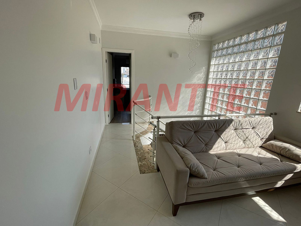 Sobrado de 208m² com 3 quartos em Parada Inglesa
