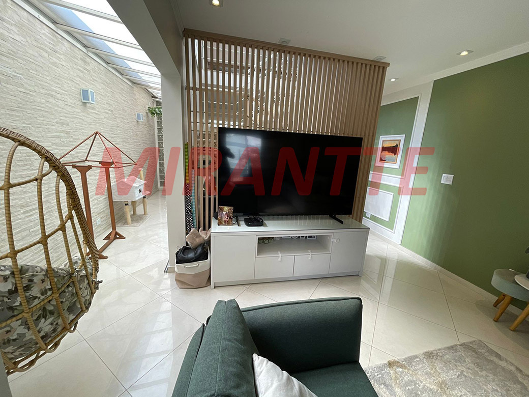 Sobrado de 208m² com 3 quartos em Parada Inglesa