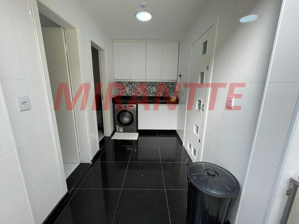 Sobrado de 208m² com 3 quartos em Parada Inglesa