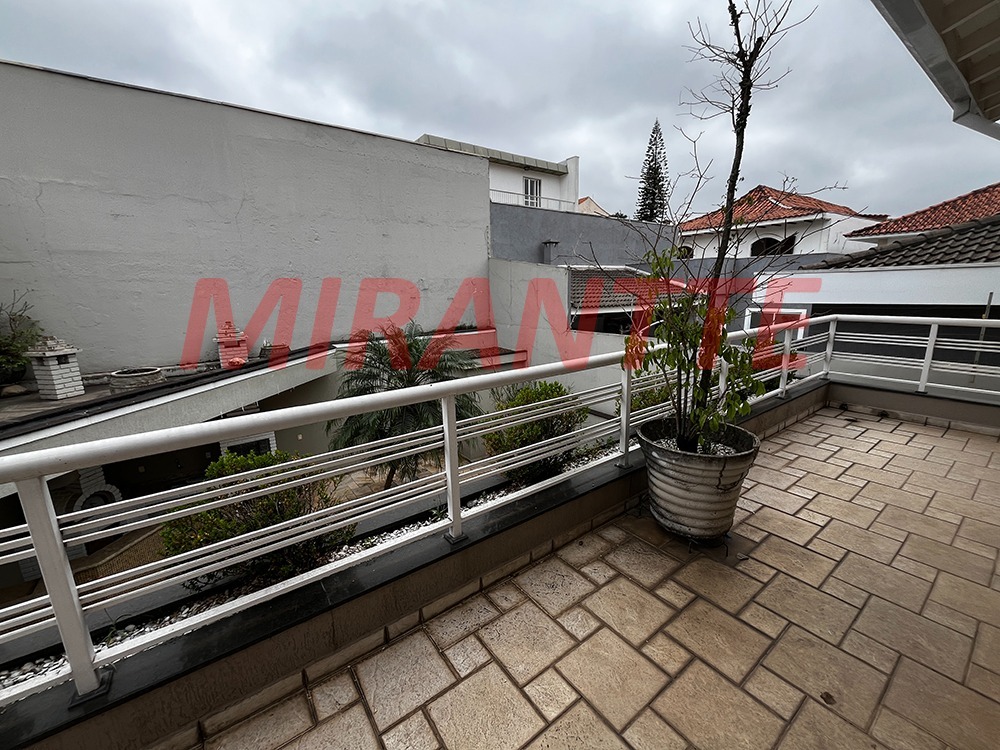 Sobrado de 388m² com 4 quartos em Palmas Do Tremembé