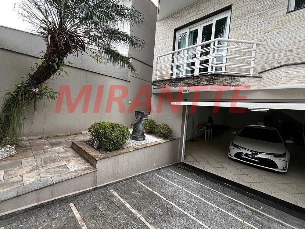 Sobrado de 388m² com 4 quartos em Palmas Do Tremembé