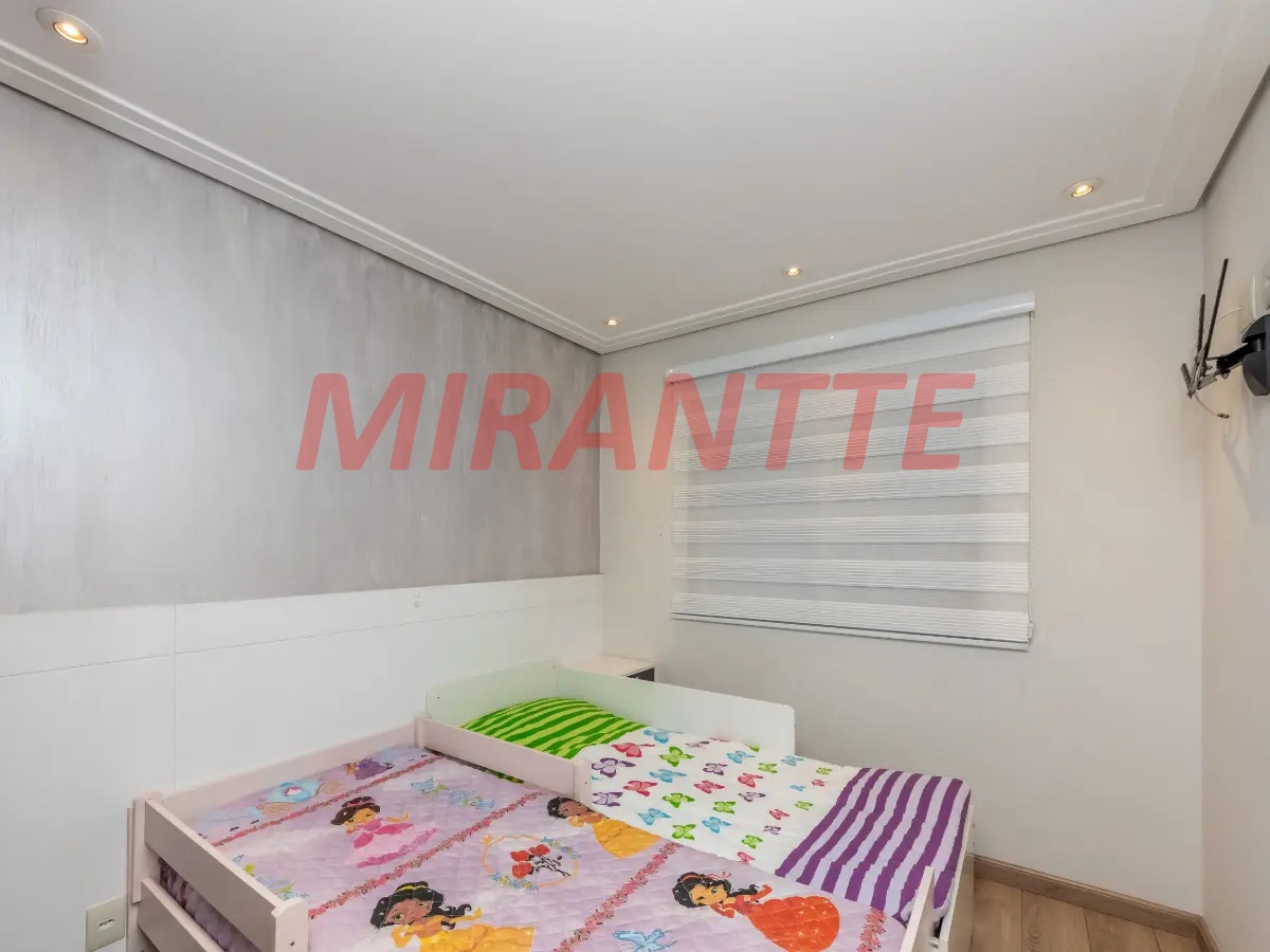 Cond. fechado de 140m² com 3 quartos em Vila Siqueira (Zona Norte)
