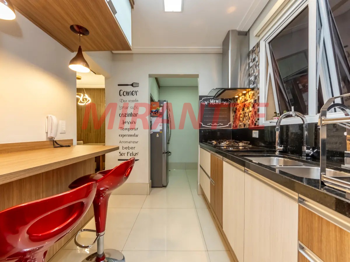 Cond. fechado de 140m² com 3 quartos em Vila Siqueira (Zona Norte)