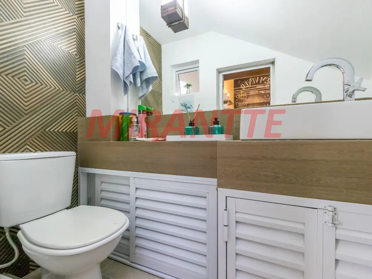 Cond. fechado de 140m² com 3 quartos em Vila Siqueira (Zona Norte)