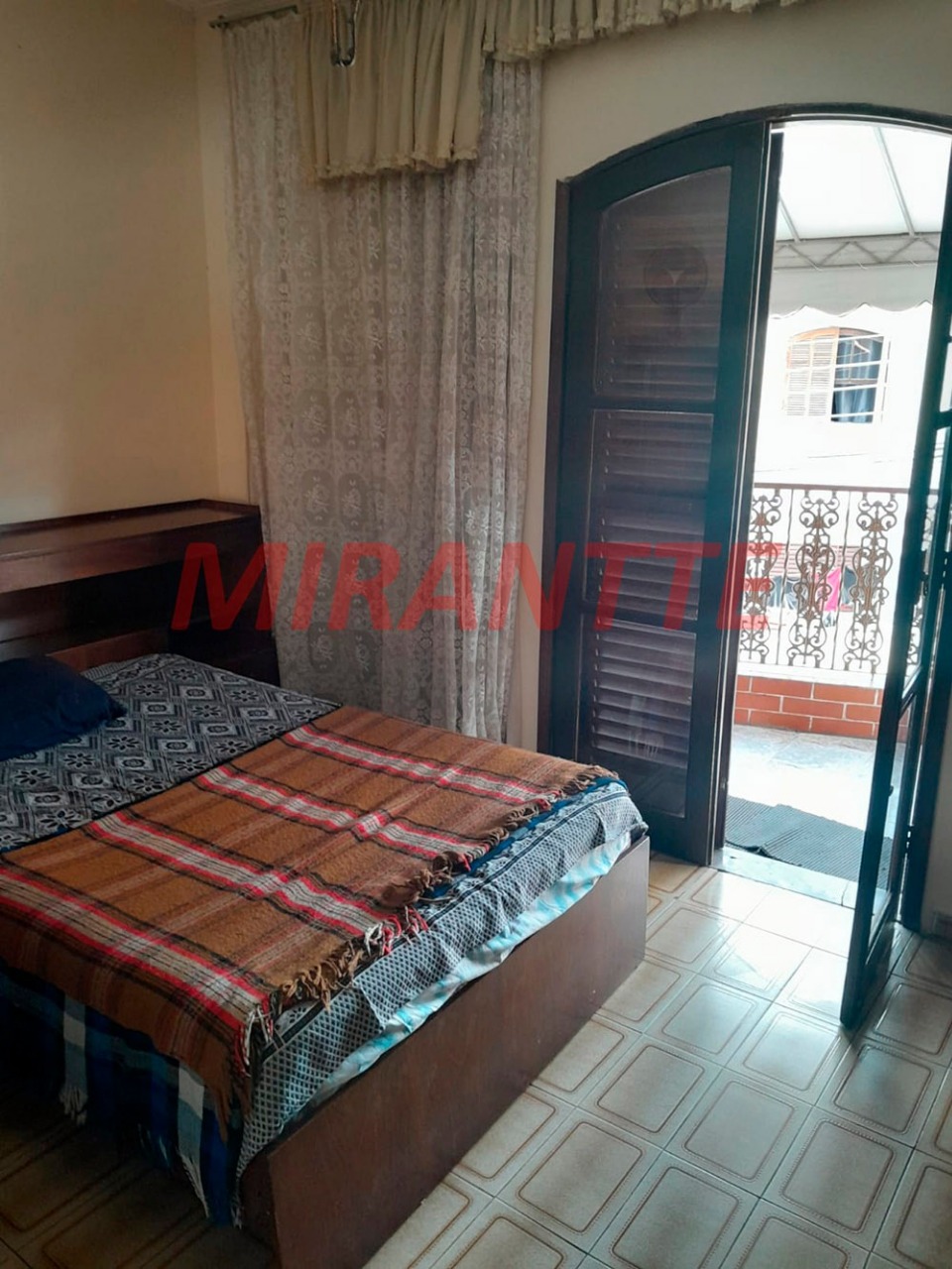Sobrado de 135m² com 3 quartos em Furnas