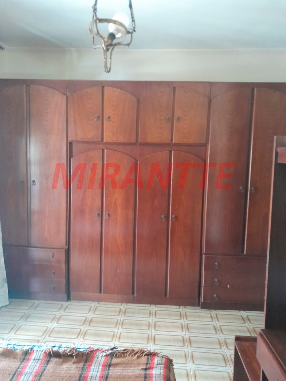 Sobrado de 135m² com 3 quartos em Furnas