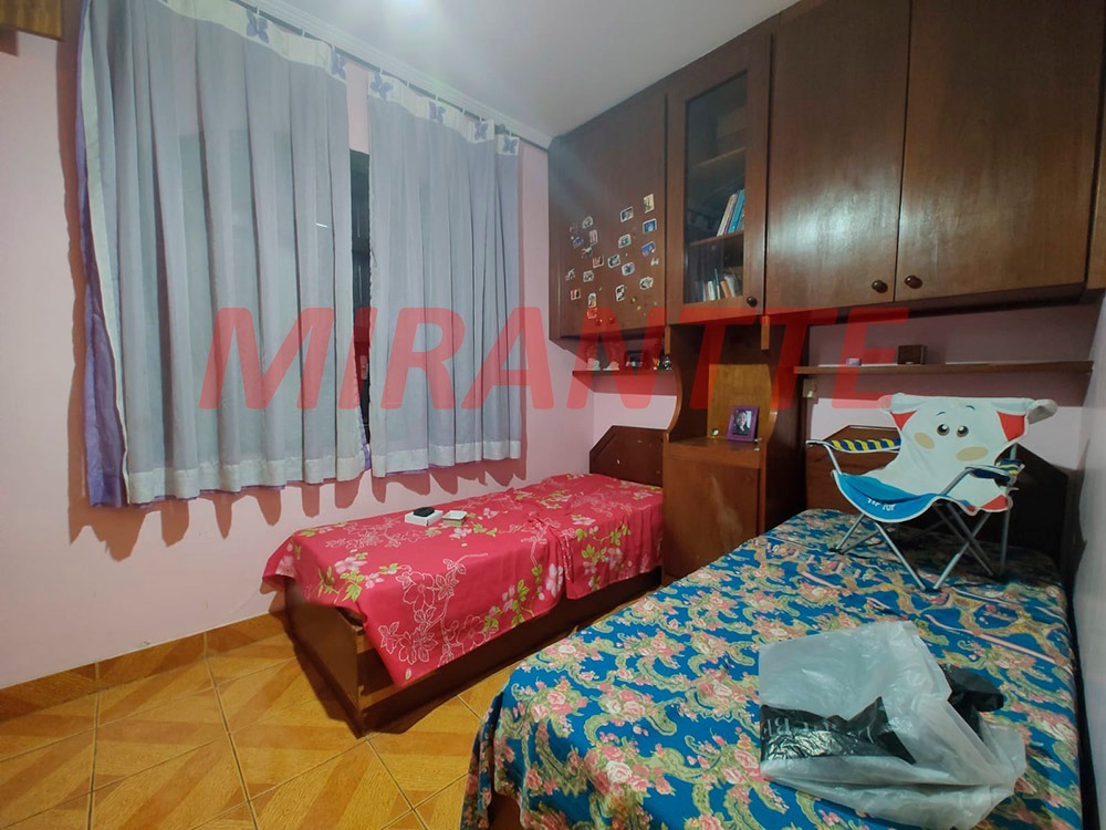 Sobrado de 132m² com 3 quartos em Horto Florestal