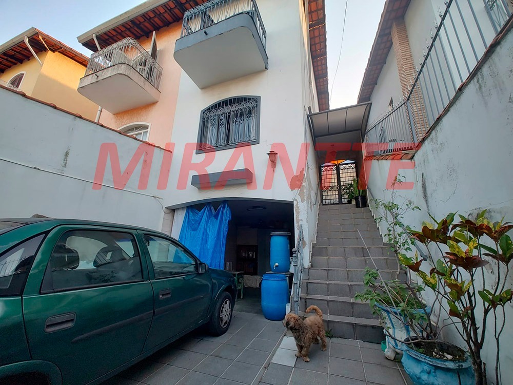 Sobrado de 132m² com 3 quartos em Horto Florestal