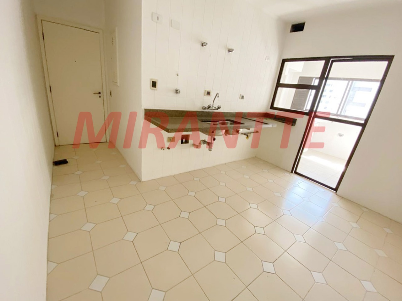 Cobertura de 240m² com 3 quartos em Moema
