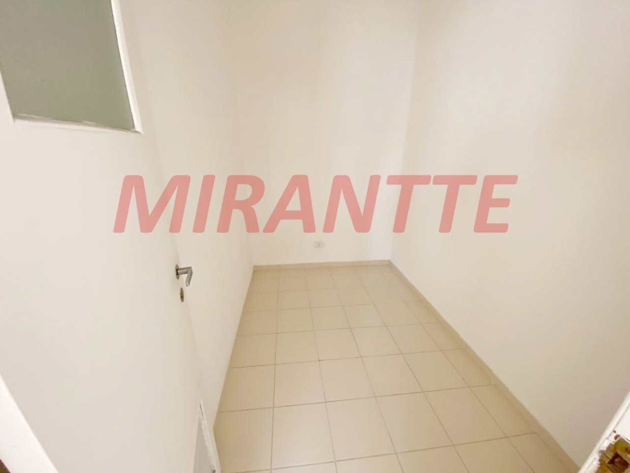 Cobertura de 240m² com 3 quartos em Moema