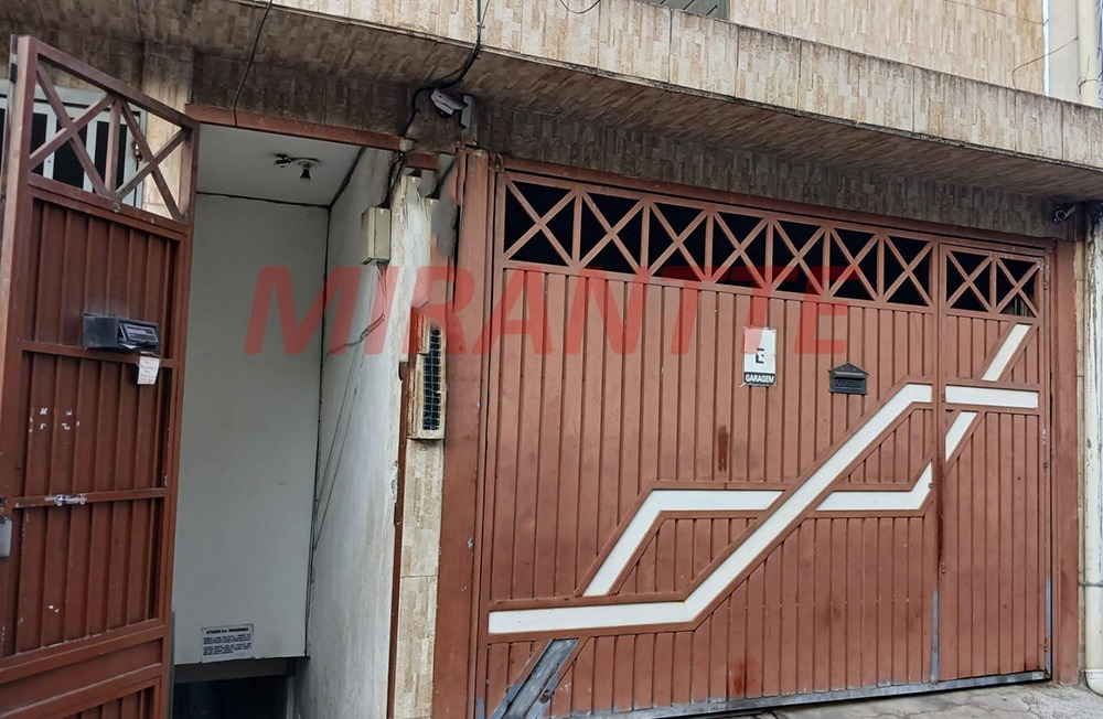 Casa terrea de 1379m² com 13 quartos em Vila Amália (Zona Norte)
