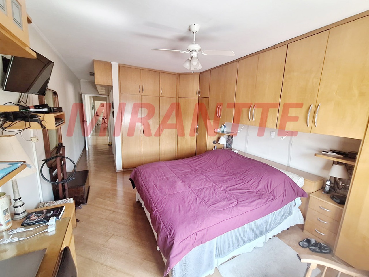 Sobrado de 199m² com 4 quartos em Horto Florestal