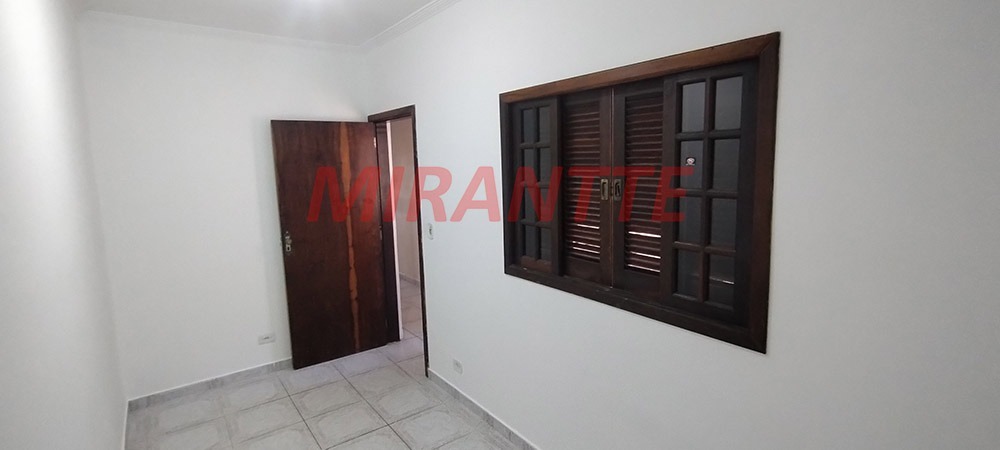 Sobrado de 80m² com 4 quartos em Vila Gustavo