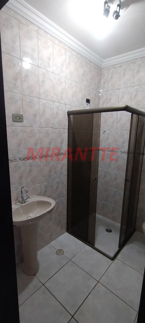 Sobrado de 80m² com 4 quartos em Vila Gustavo