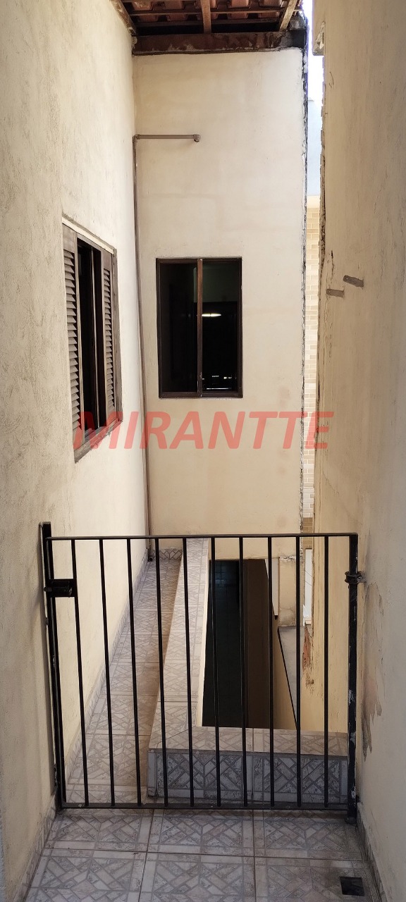 Sobrado de 80m² com 4 quartos em Vila Gustavo