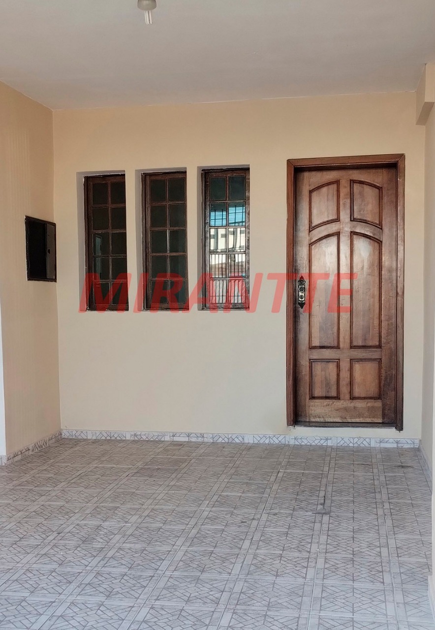 Sobrado de 80m² com 4 quartos em Vila Gustavo