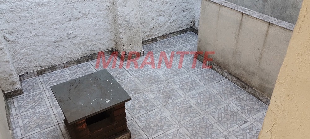 Sobrado de 80m² com 4 quartos em Vila Gustavo