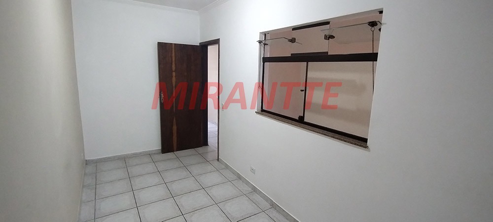 Sobrado de 80m² com 4 quartos em Vila Gustavo