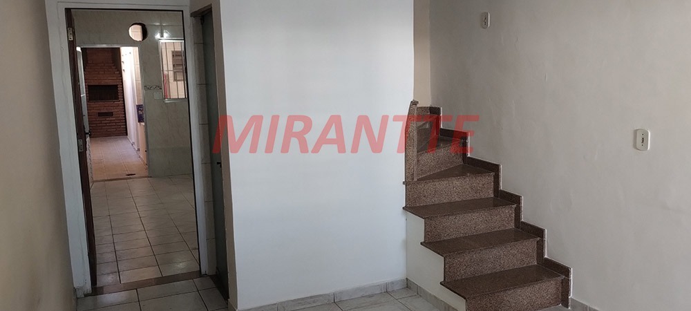 Sobrado de 80m² com 4 quartos em Vila Gustavo