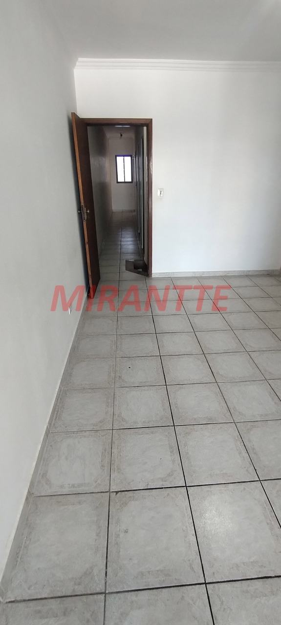 Sobrado de 80m² com 4 quartos em Vila Gustavo
