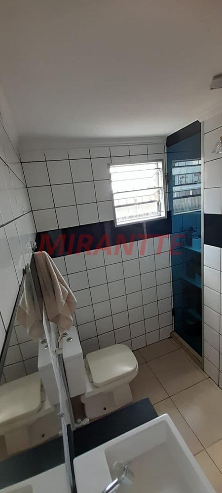 Sobrado de 200m² com 3 quartos em Vila Souza
