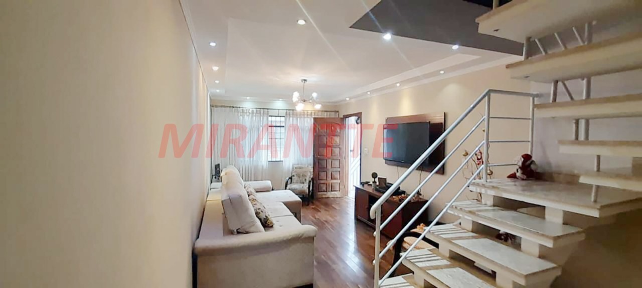 Sobrado de 200m² com 3 quartos em Vila Souza
