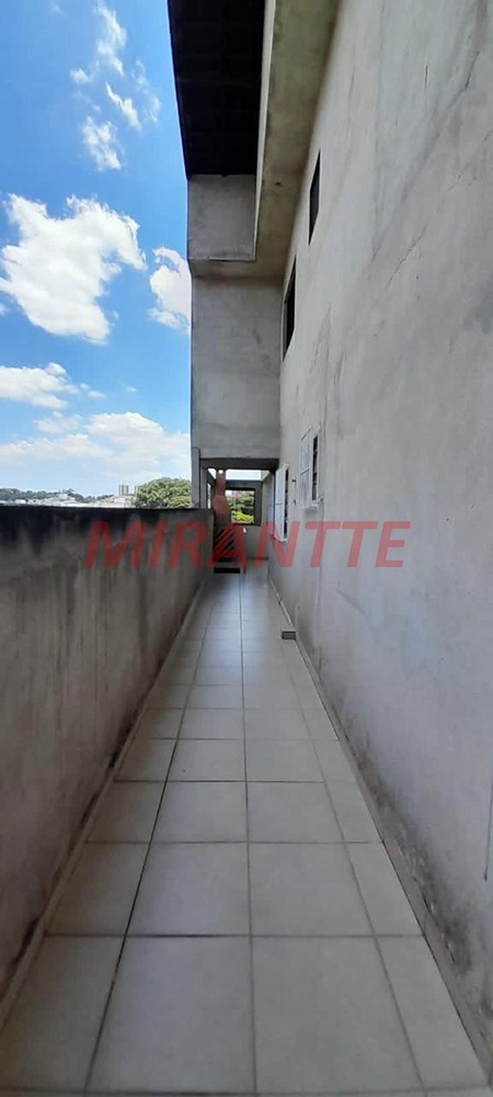 Sobrado de 200m² com 3 quartos em Vila Souza