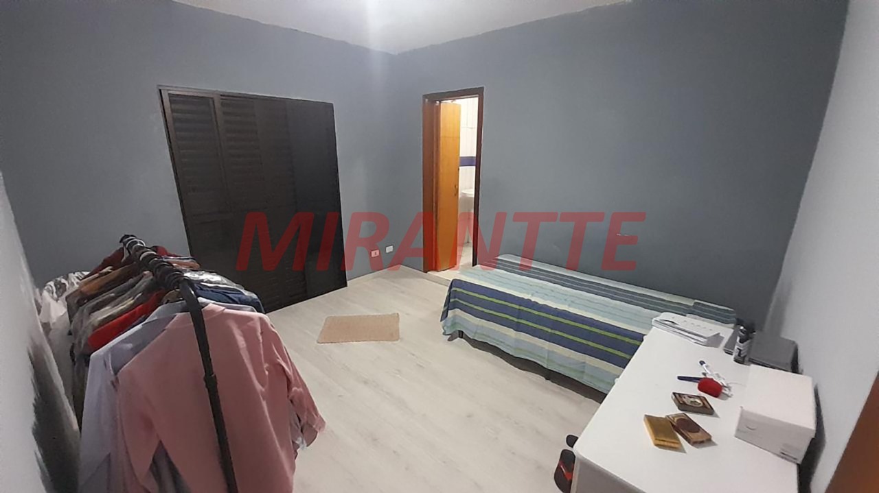 Sobrado de 200m² com 3 quartos em Vila Souza