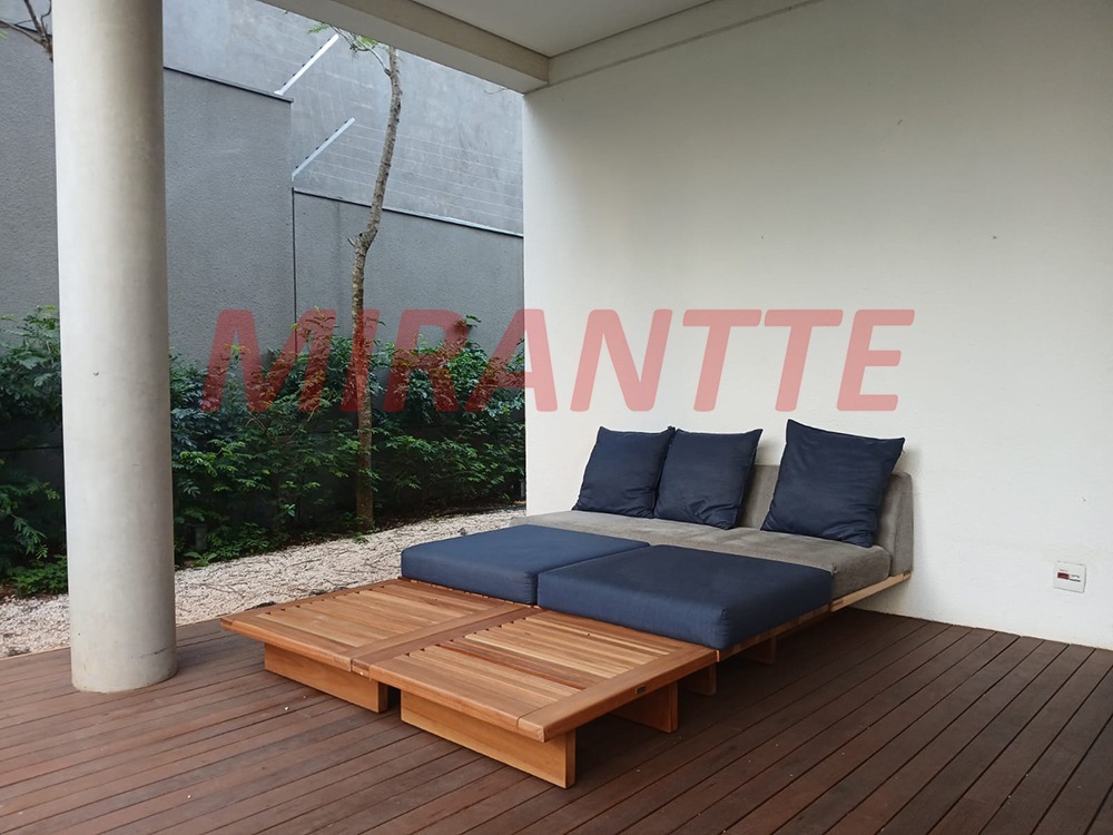 Apartamento de 219.6m² com 4 quartos em Alto da Lapa