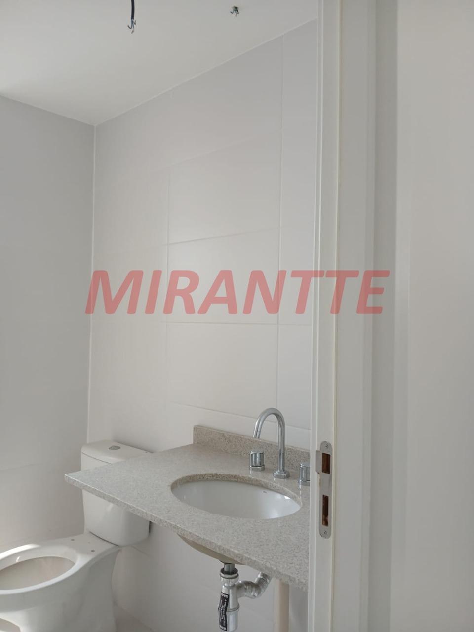 Apartamento de 219.6m² com 4 quartos em Alto da Lapa