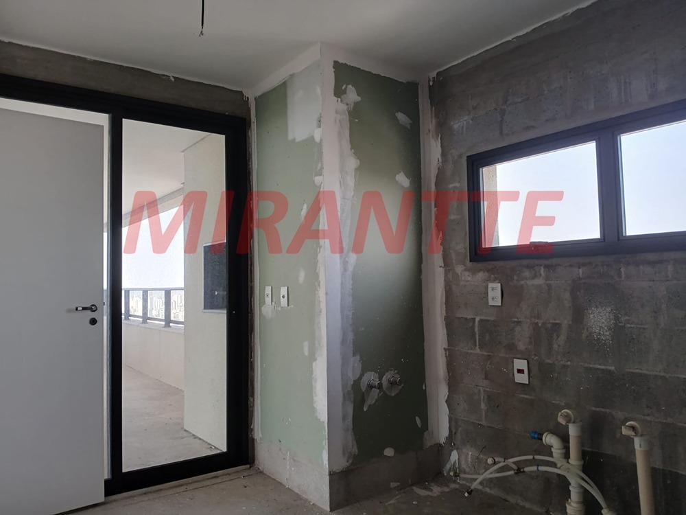 Apartamento de 219.6m² com 4 quartos em Alto da Lapa
