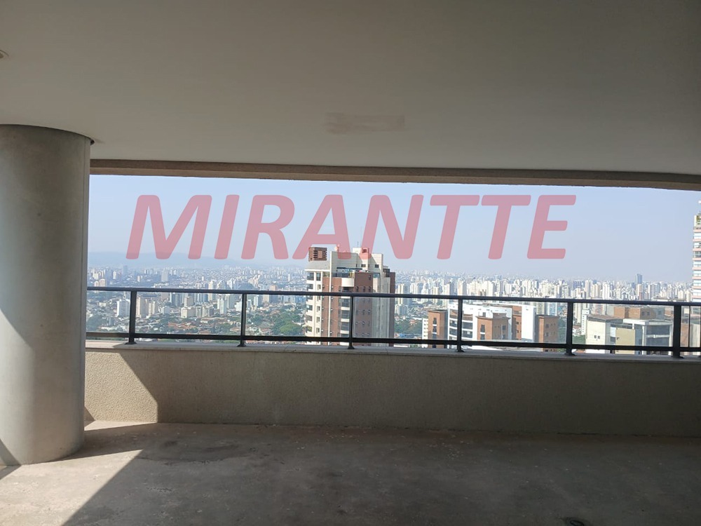 Apartamento de 219.6m² com 4 quartos em Alto da Lapa