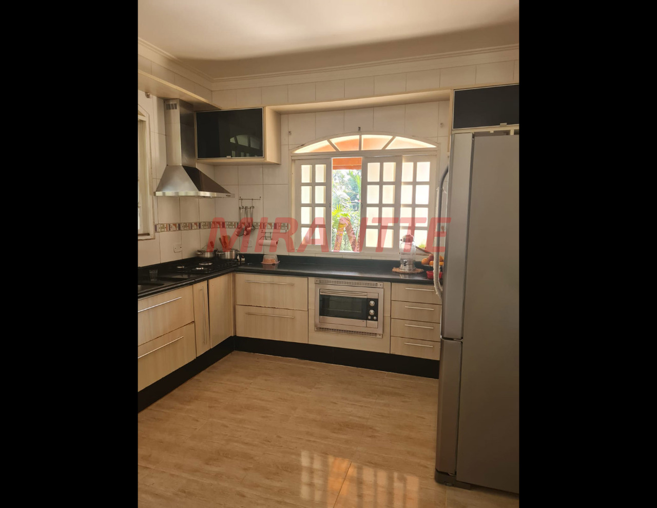 ChÁcara de 380m² com 4 quartos em Mata Fria