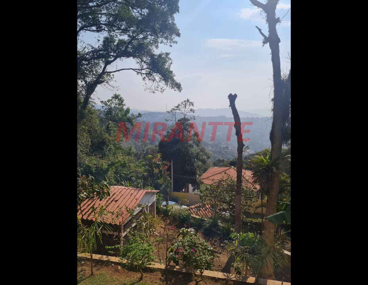 ChÁcara de 380m² com 4 quartos em Mata Fria