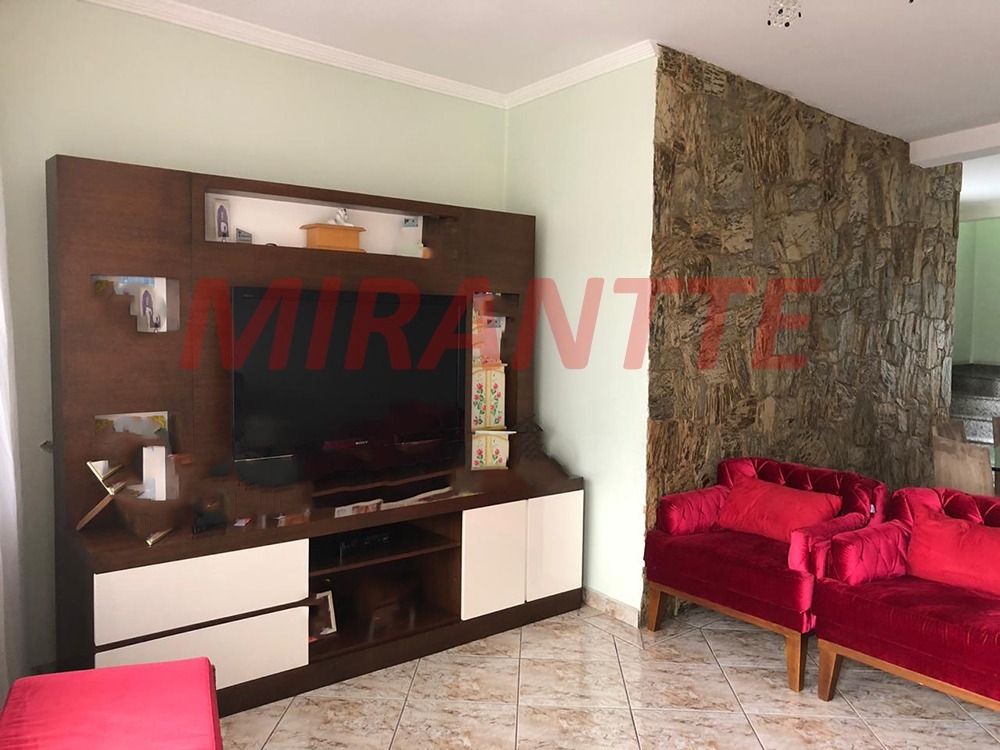 Sobrado de 232m² com 3 quartos em Vila Isolina Mazzei