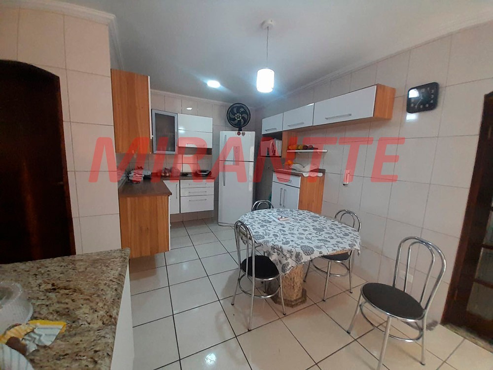 Casa terrea de 148m² com 3 quartos em Vila Medeiros