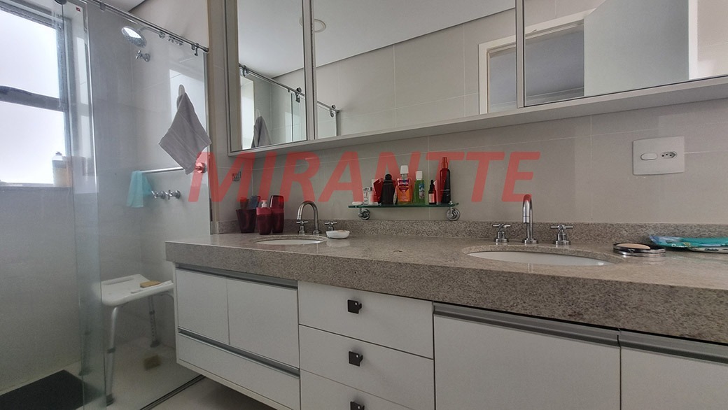 Apartamento de 222m² com 3 quartos em Perdizes