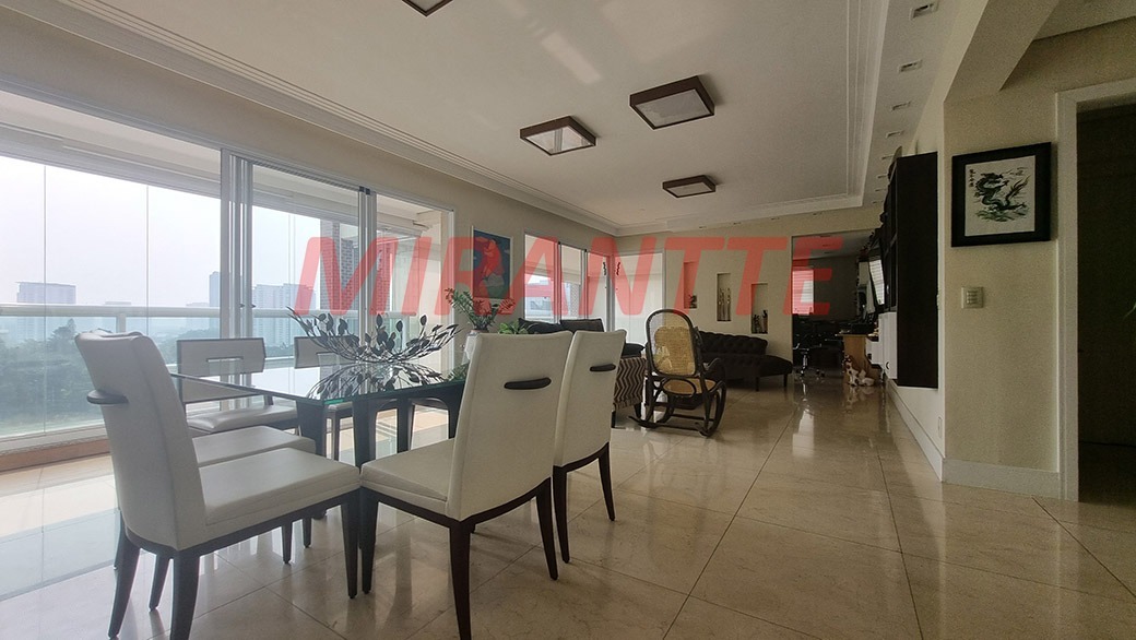 Apartamento de 222m² com 3 quartos em Perdizes