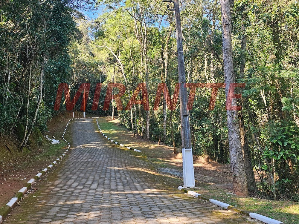 Terreno de 0m² em Serra da Cantareira