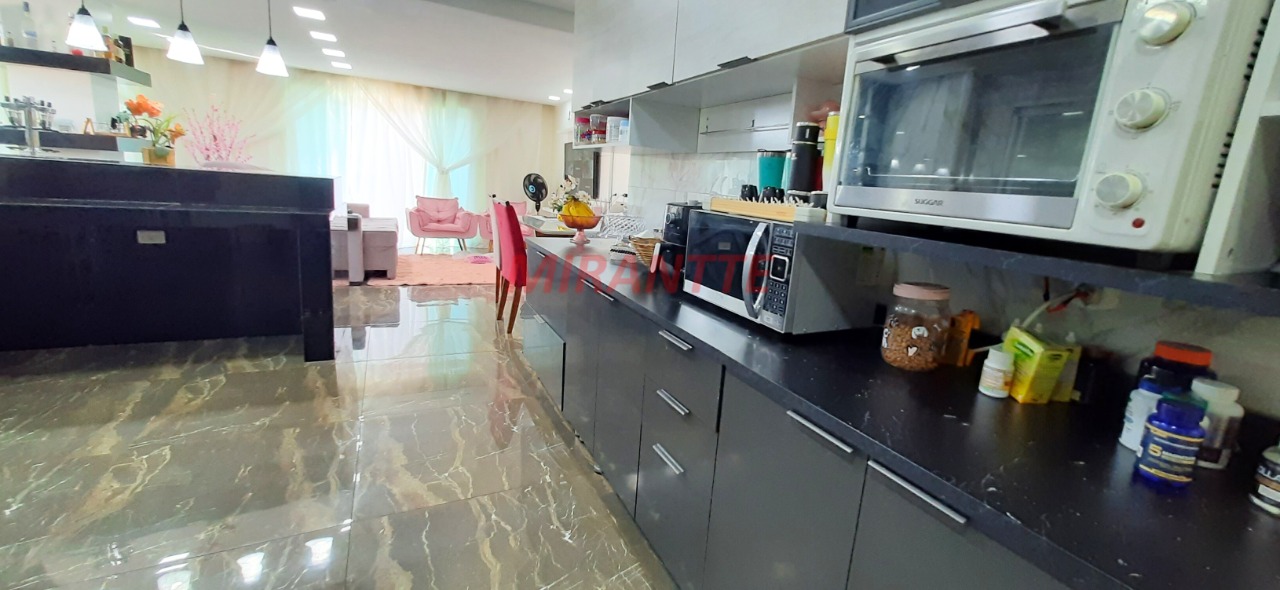 Sobrado de 400m² com 8 quartos em Jardim Paquetá (Zona Norte)