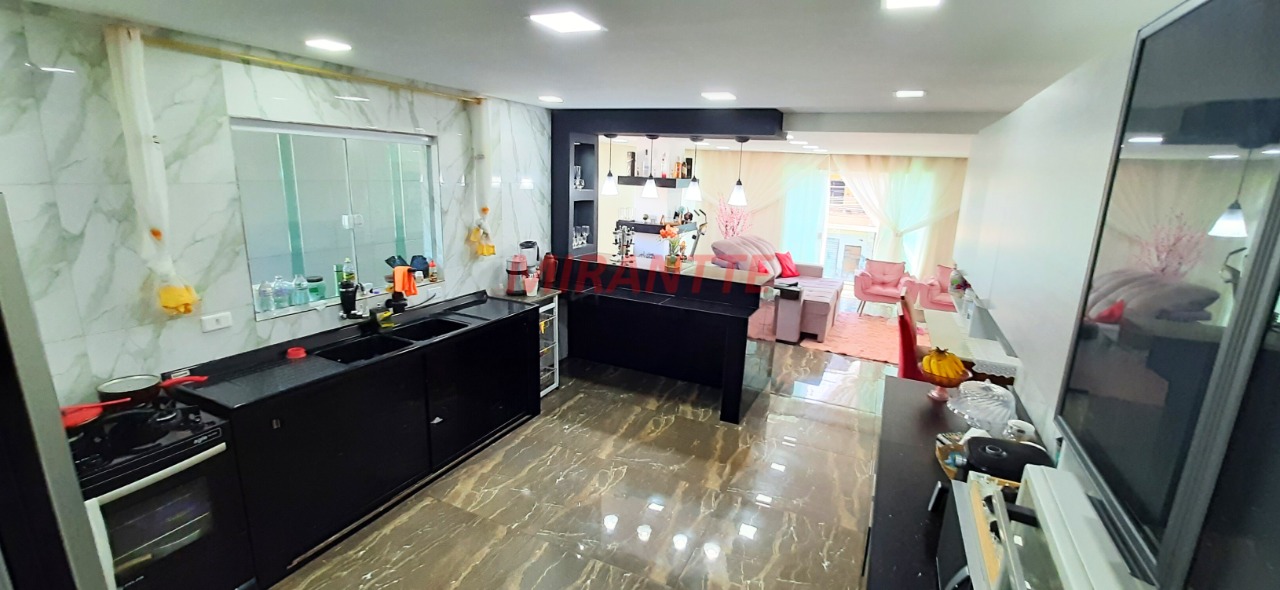 Sobrado de 400m² com 8 quartos em Jardim Paquetá (Zona Norte)