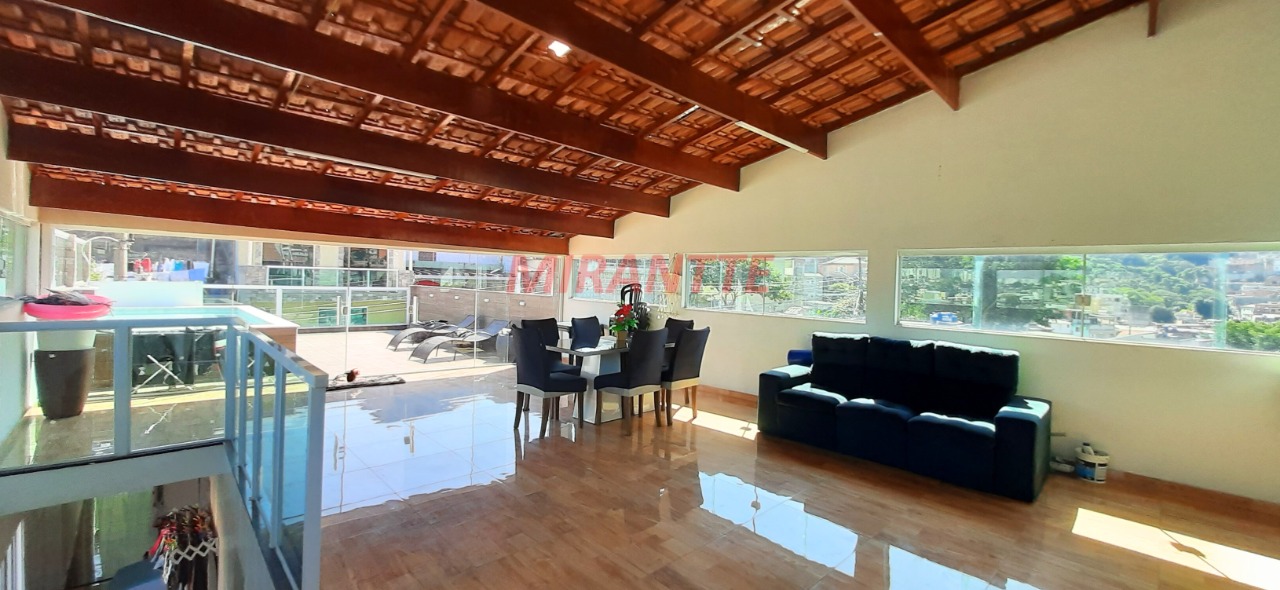 Sobrado de 400m² com 8 quartos em Jardim Paquetá (Zona Norte)