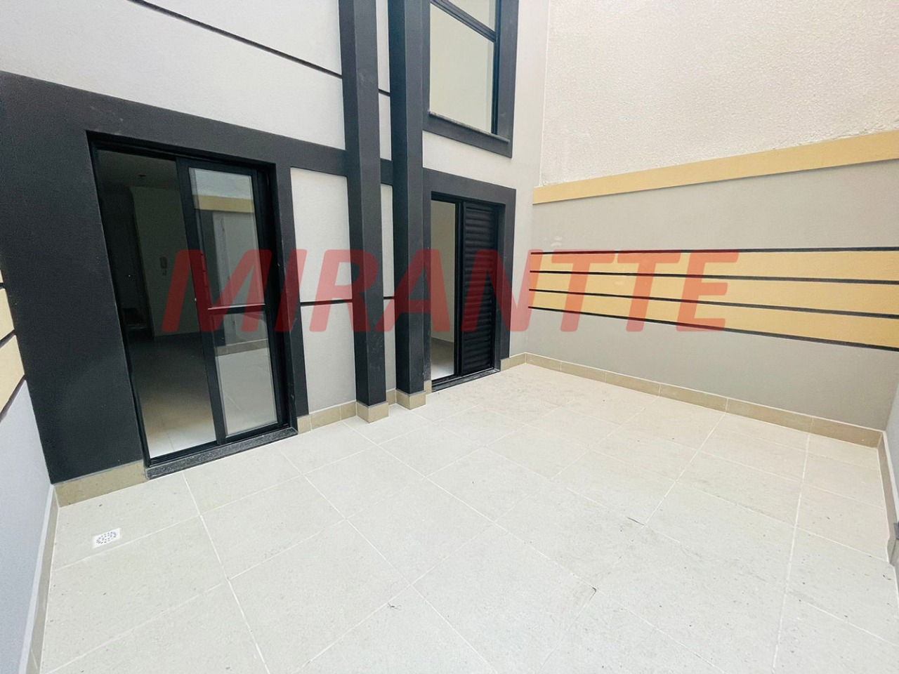 Apartamento de 30.34m² com 2 quartos em Santana