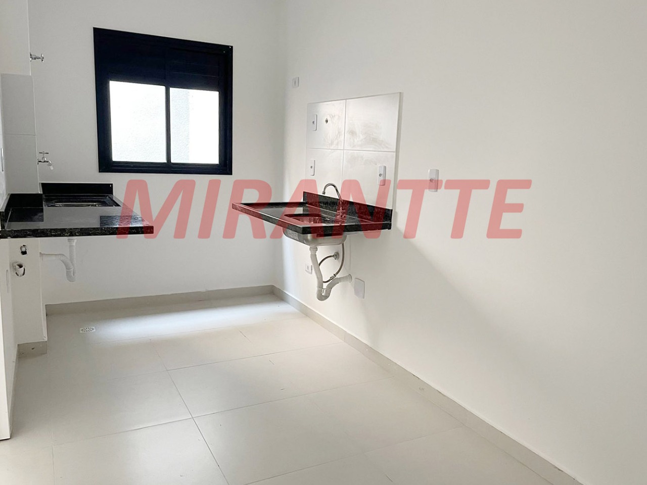 Apartamento de 30.34m² com 2 quartos em Santana
